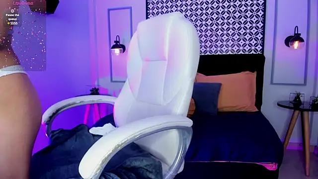Chloe fischer  online show from 12-18-24, 02:06