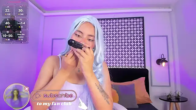 Chloe fischer  online show from 01-08-25, 01:52