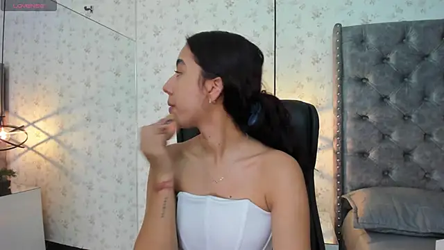 MissSussy online show from 12-18-25, 03:29