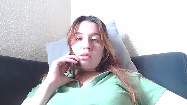Snapshot of sweet_paula02 chatting on 09-11-25, 04:40 sweet paula02 online show from 09-11-25, 04:40