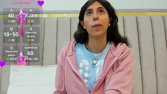 FreyaMoller online show from 01-25-25, 07:07