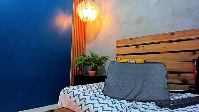 Snapshot of french_sexx chatting on 01-08-25, 04:44 french sexx online show from 01-08-25, 04:44