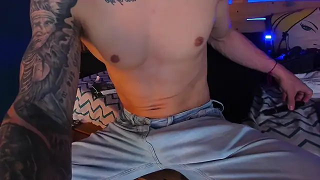 Snapshot of french_sexx chatting on 02-15-25, 04:47 french sexx online show from 02-15-25, 04:47