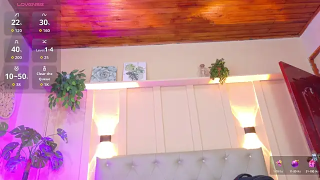 Snapshot of french_sexx chatting on 09-19-25, 07:14 french sexx online show from 09-19-25, 07:14