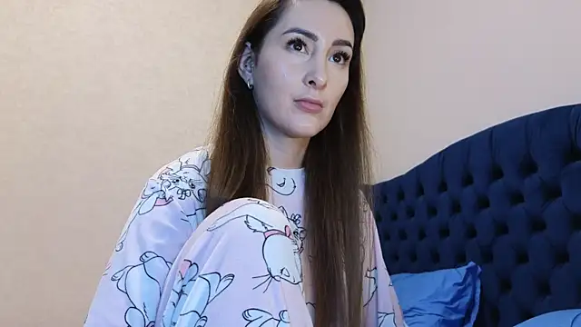 kimmie meow online show from 10-18-25, 04:52