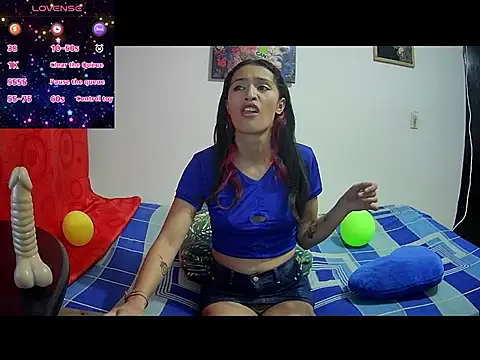 Hanha00 online show from 12-22-24, 03:33