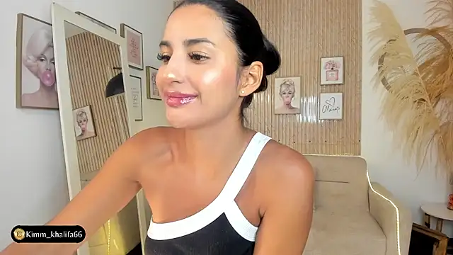 Kimm khalifa online show from 01-30-25, 07:26
