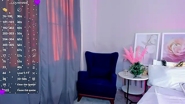 Elis Fox online show from 01-08-25, 10:04