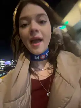 Times  Square online show from 01-12-25, 04:10