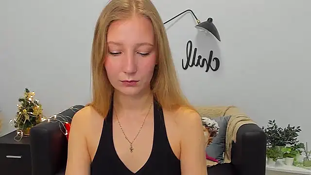 LolaWilsons online show from 01-06-26, 06:28