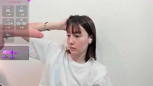 lizzy davis 1 online show from 02-28-25, 03:48