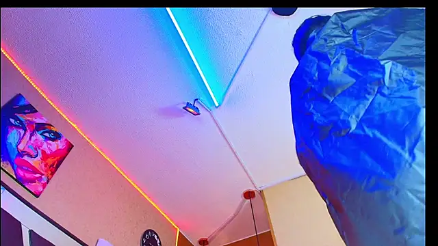 Snapshot of SamanthaaSutra chatting on 10-31-25, 07:59 SamanthaaSutra online show from 10-31-25, 07:59