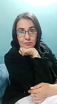 IsisBlake online show from 01-10-25, 12:17