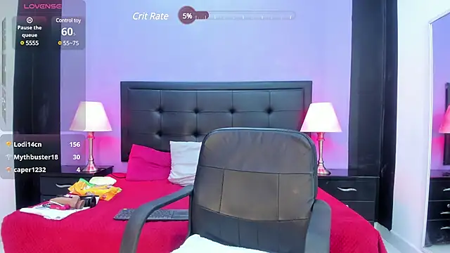 MaduraLuciana online show from 02-05-25, 02:16