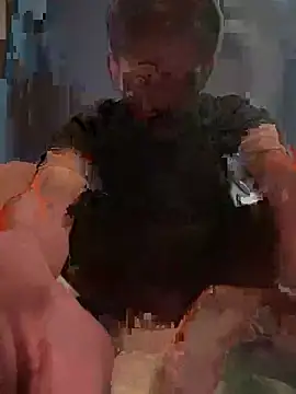 Snapshot of parTy20344 chatting on 03-12-25, 03:18 parTy20344 online show from 03-12-25, 03:18