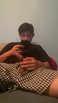 Snapshot of parTy20344 chatting on 09-10-25, 06:30 parTy20344 online show from 09-10-25, 06:30