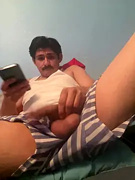 Snapshot of parTy20344 chatting on 11-09-25, 08:01 parTy20344 online show from 11-09-25, 08:01