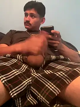 Snapshot of parTy20344 chatting on 11-21-25, 09:46 parTy20344 online show from 11-21-25, 09:46