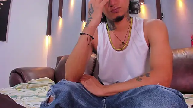  cannabitch online show from 12-20-24, 01:22