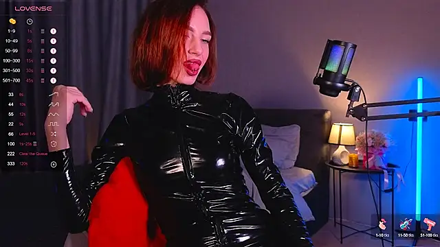 GeraTender1 online show from 10-11-25, 07:29