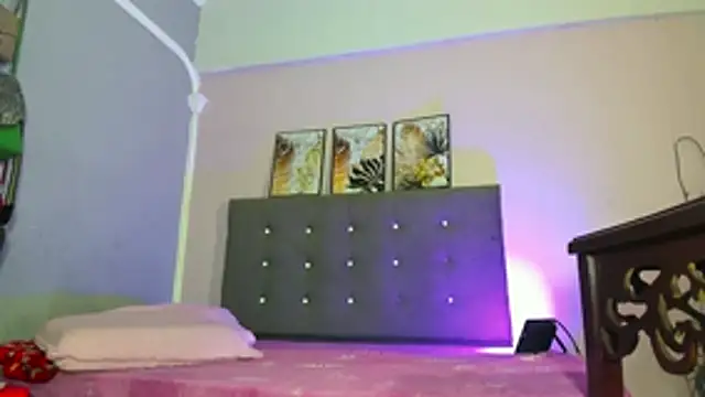 sexy-luna-star-ts online show from 12-19-25, 07:10