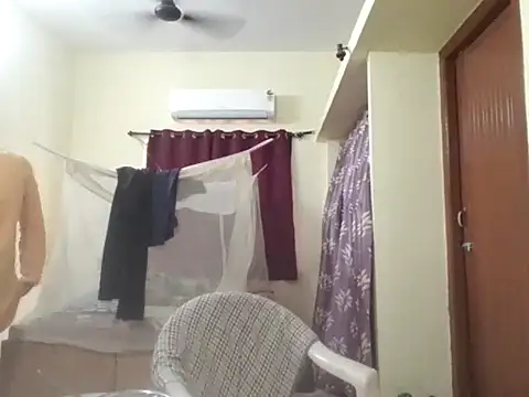 THE NAKED BOY online show from 10-17-25, 07:22