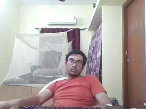 THE NAKED BOY online show from 02-07-26, 09:40