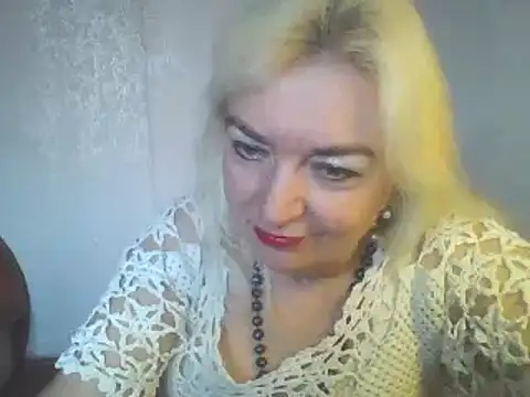 Meri798 online show from 12-18-24, 01:23