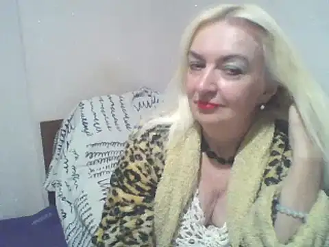 Meri798 online show from 09-27-25, 07:52