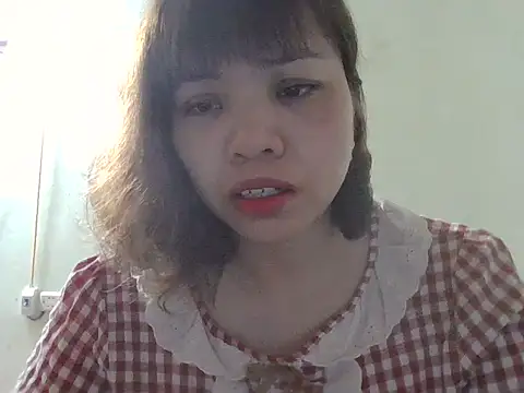 Angela-Eira online show from 12-18-25, 09:10