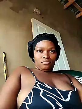 Snapshot of lovelyassbitch chatting on 01-12-25, 08:46 lovelyassbitch online show from 01-12-25, 08:46