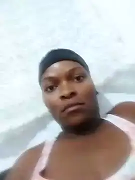 Snapshot of lovelyassbitch chatting on 02-04-25, 06:49 lovelyassbitch online show from 02-04-25, 06:49