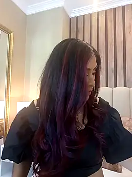 Snapshot of MonicaMoret chatting on 02-26-25, 12:14 MonicaMoret online show from 02-26-25, 12:14