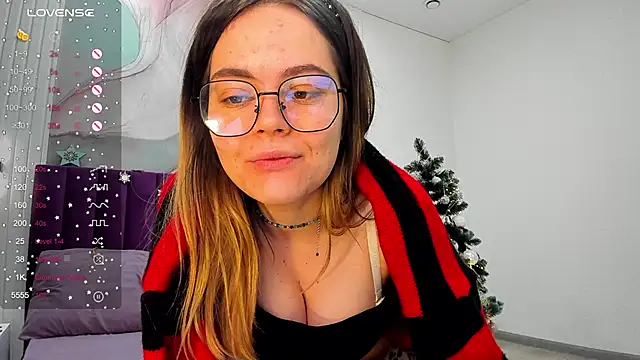 Kelly Cuutie online show from 12-21-24, 07:24