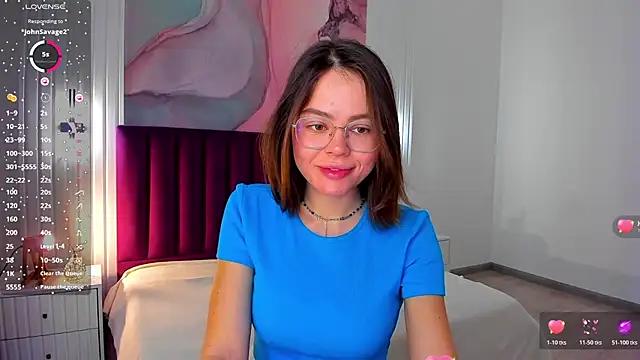 Snapshot of Kelly_Cuutie chatting on 11-23-25, 01:05 Kelly Cuutie online show from 11-23-25, 01:05