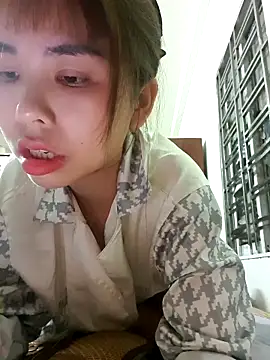Snapshot of Samsam_567 chatting on 02-28-25, 05:04 Samsam 567 online show from 02-28-25, 05:04