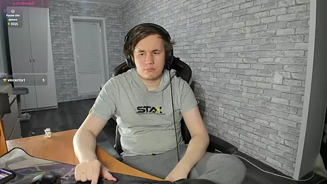 iliaskrislove online show from 02-20-25, 04:46