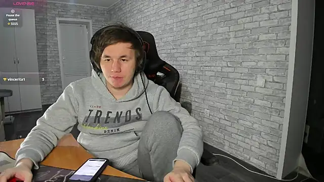 iliaskrislove online show from 02-21-25, 05:53