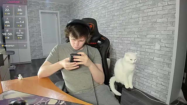 iliaskrislove online show from 02-24-25, 08:03