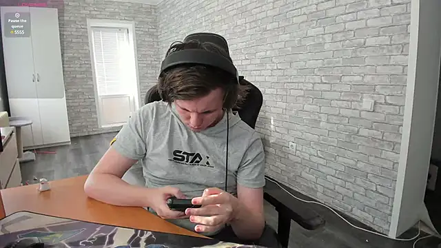 iliaskrislove online show from 02-28-25, 10:09