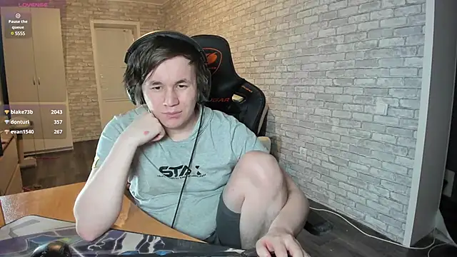 iliaskrislove online show from 03-04-25, 09:43