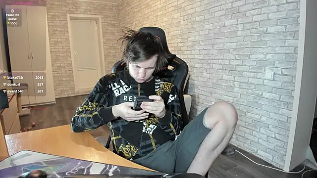 iliaskrislove online show from 03-08-25, 04:17