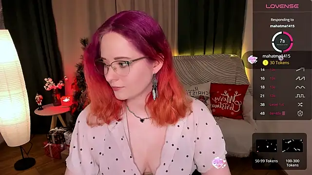 Aemilia  online show from 12-14-24, 12:33