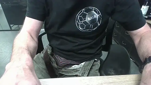 Michealtje85 online show from 12-01-25, 04:12