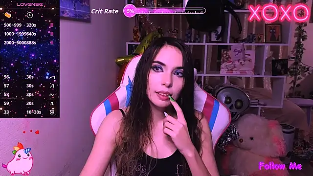 Snapshot of Sia_Shine chatting on 10-10-25, 05:23 Sia Shine online show from 10-10-25, 05:23