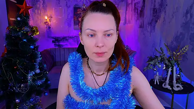 Snapshot of VandaRossi chatting on 12-30-24, 05:04 VandaRossi online show from 12-30-24, 05:04