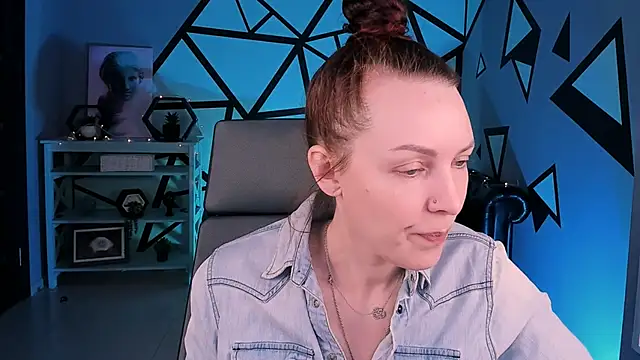 VandaRossi online show from 01-14-26, 09:37