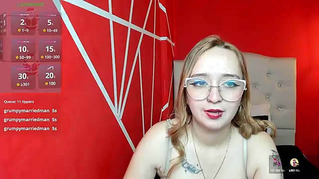 Liaroberts1 online show from 12-20-24, 03:10