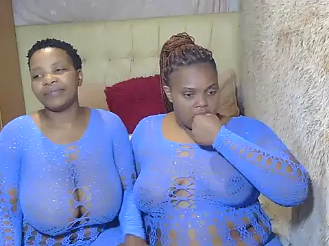 Xxxsluts online show from 11-28-25, 05:37