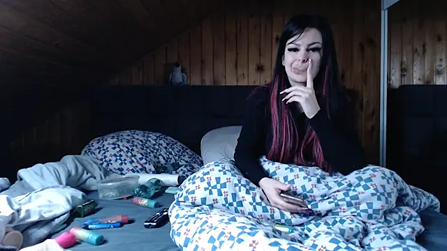 Snapshot of BoeseMoni1998 chatting on 10-16-25, 08:04 BoeseMoni1998 online show from 10-16-25, 08:04